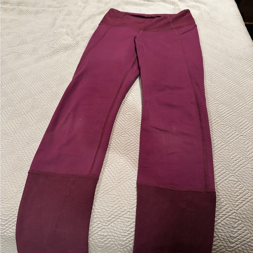 Lucy Magenta athletic Leggings